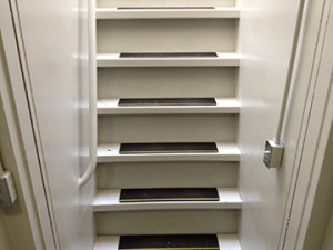 storm-shelter-staircase2